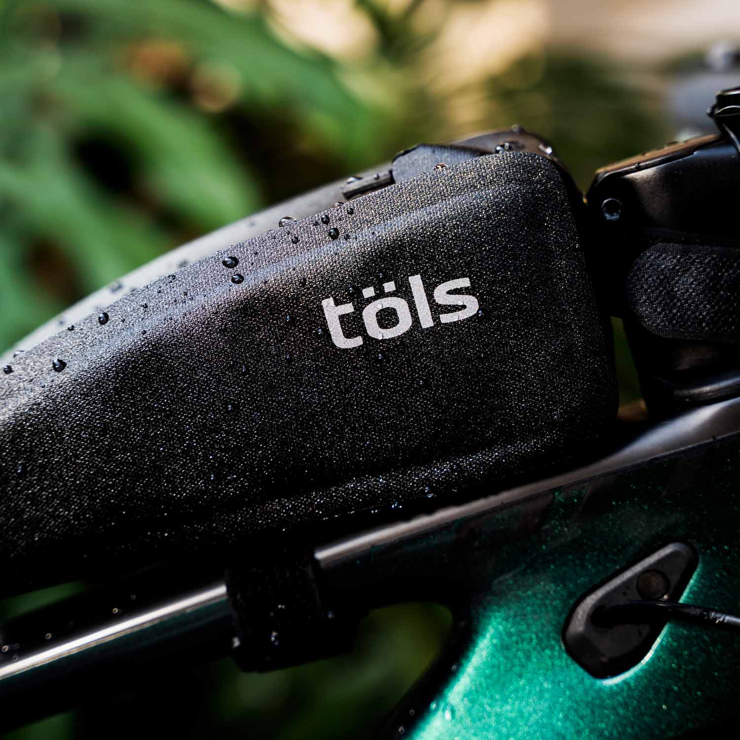 Raamikott töls waterproof black