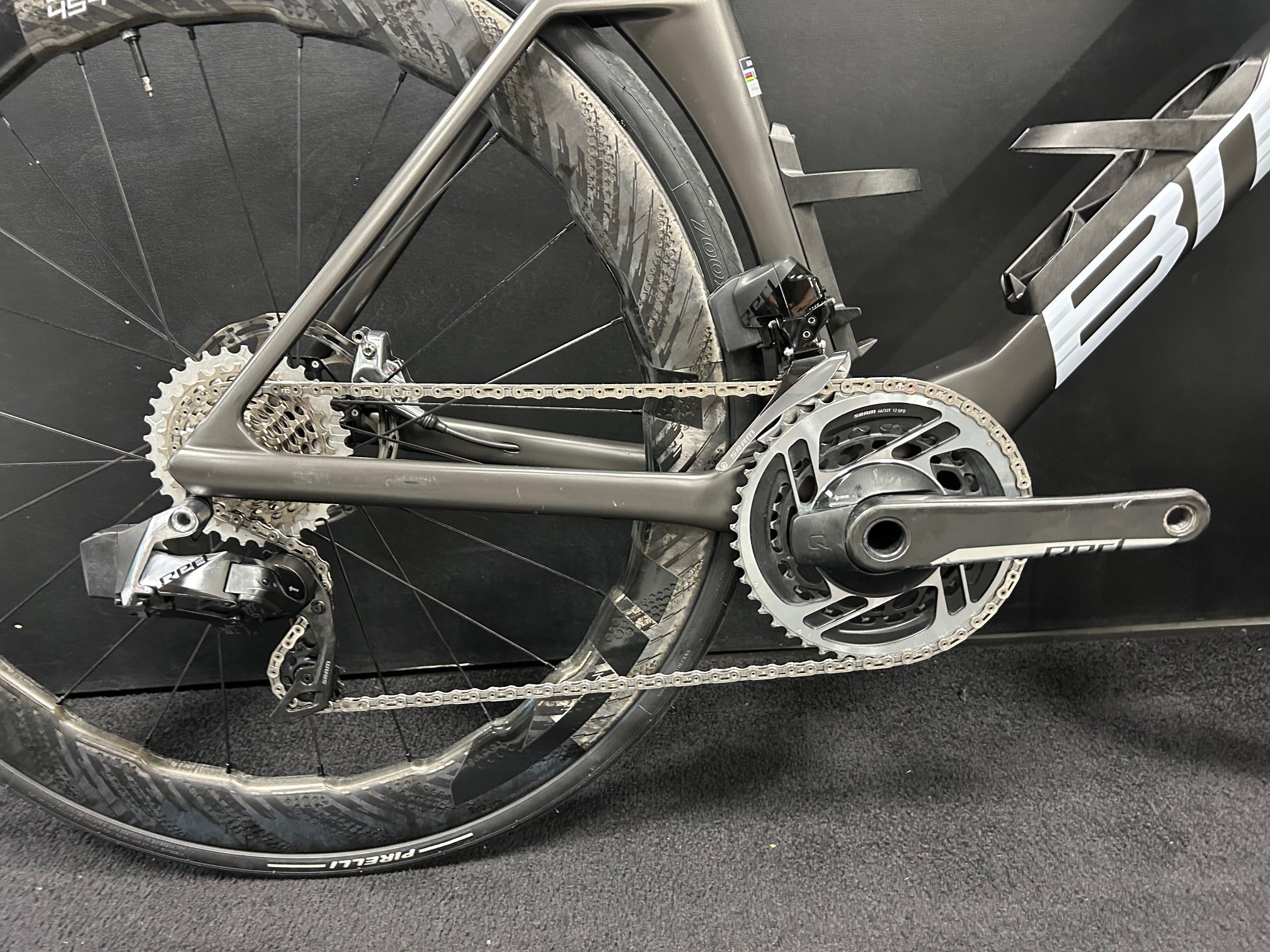 Ratas BMC Teammachine R01 AXS (XL)