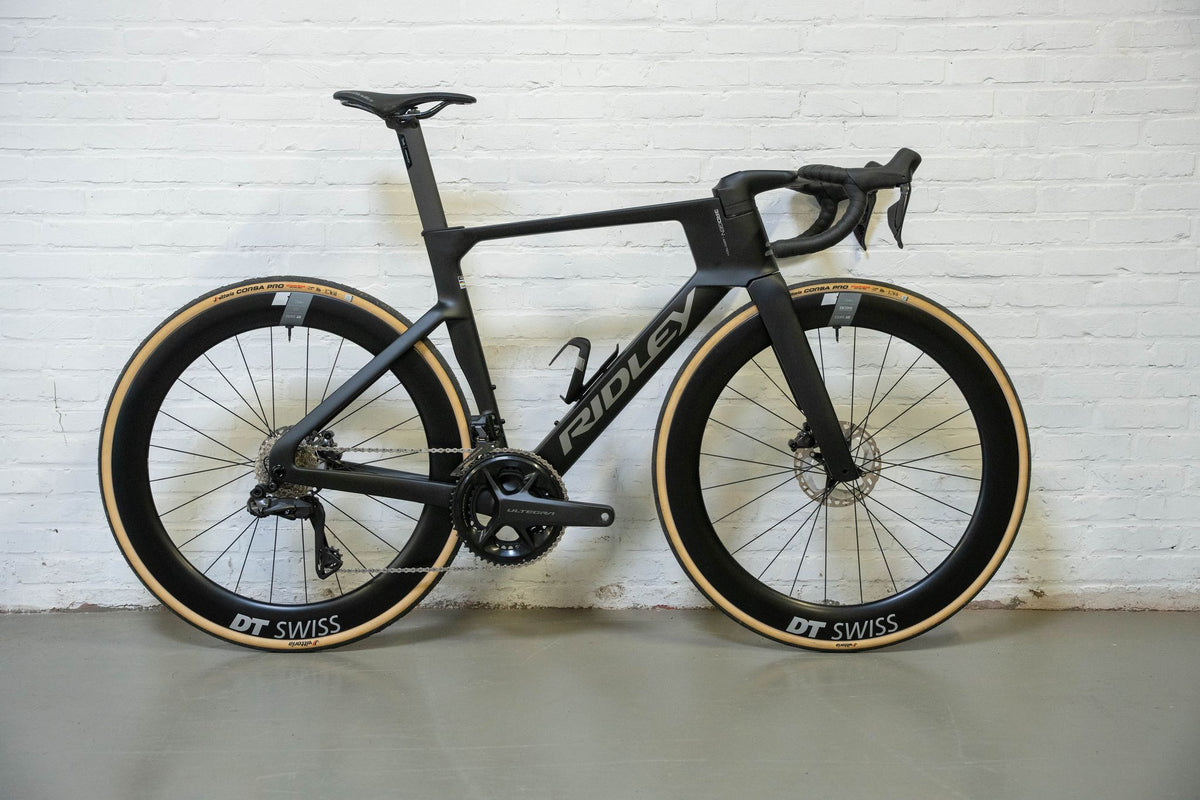 Ratas Ridley Noah Fast 3.0 Ultegra DI2 2x12 (S), must/empress hall metallik