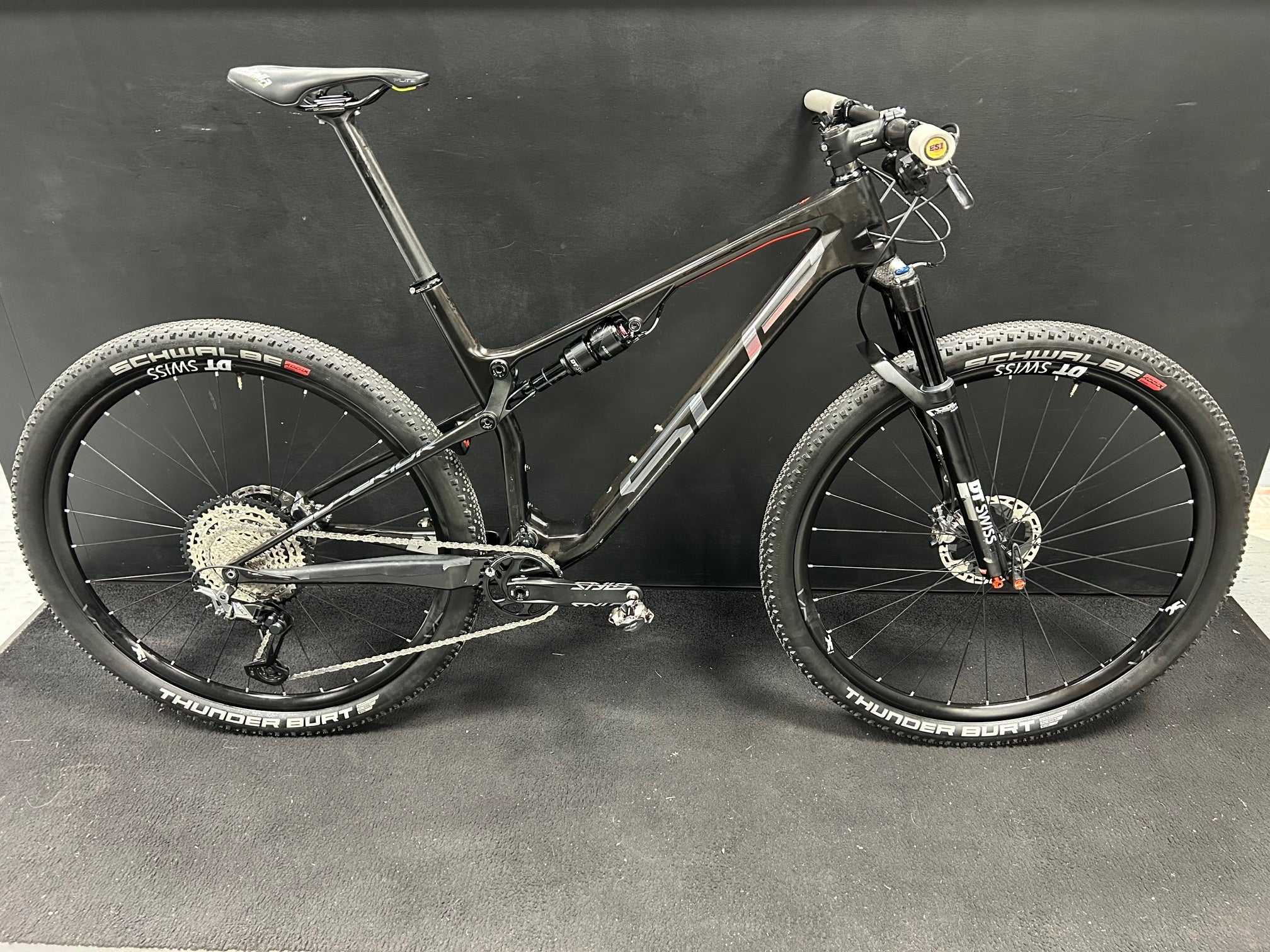 Superior XF Team Issue XTR (L)