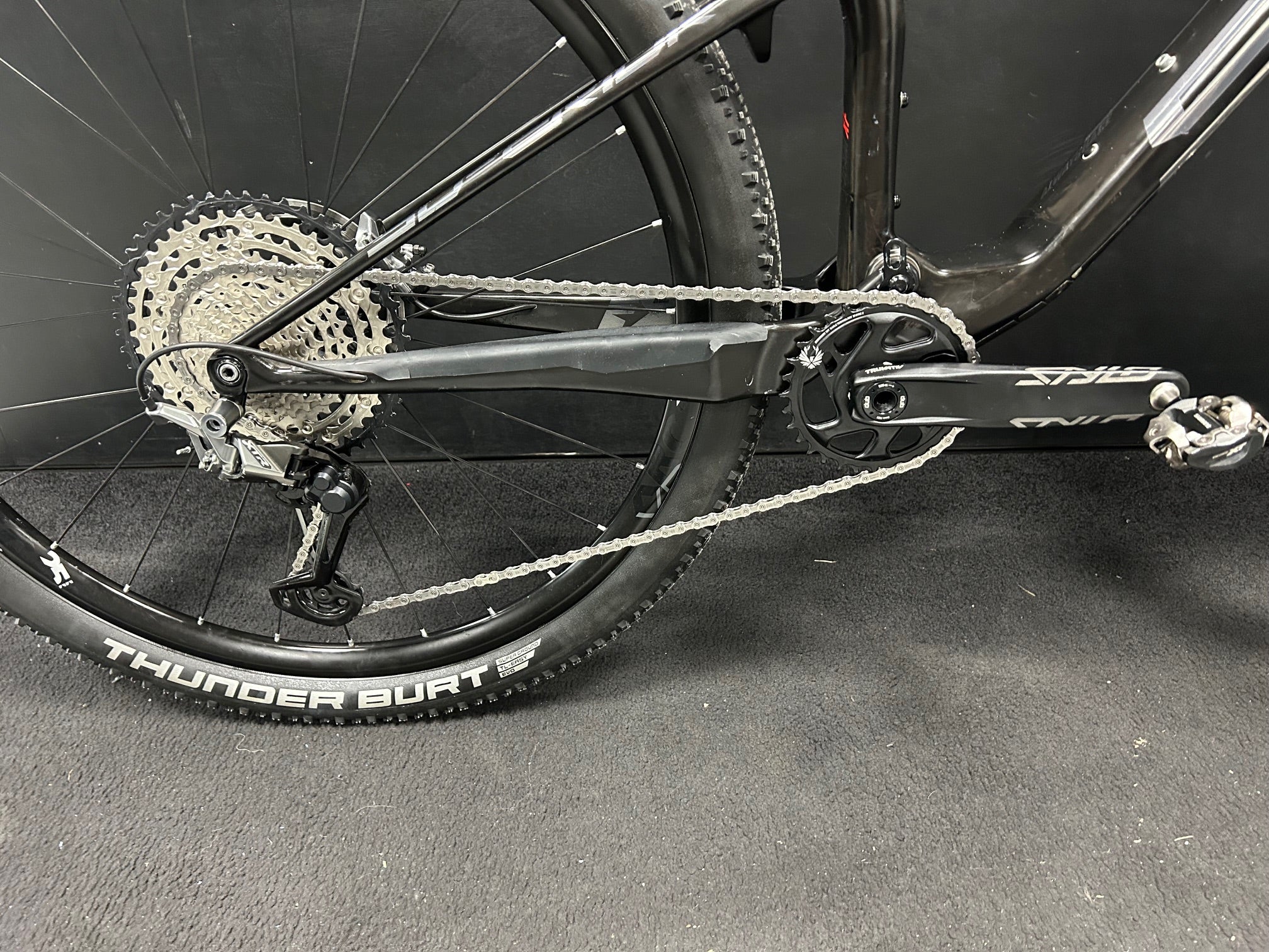 Superior XF Team Issue XTR (L)