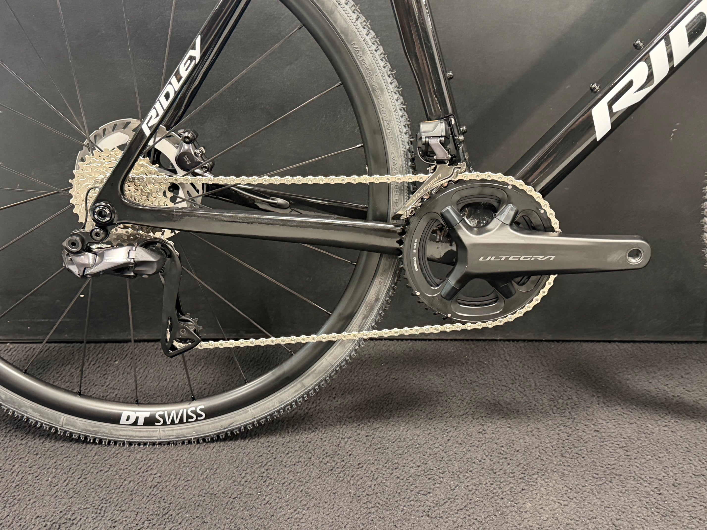 Ratas Ridley X-Night RS Ultegra DI2 (L), starstruck