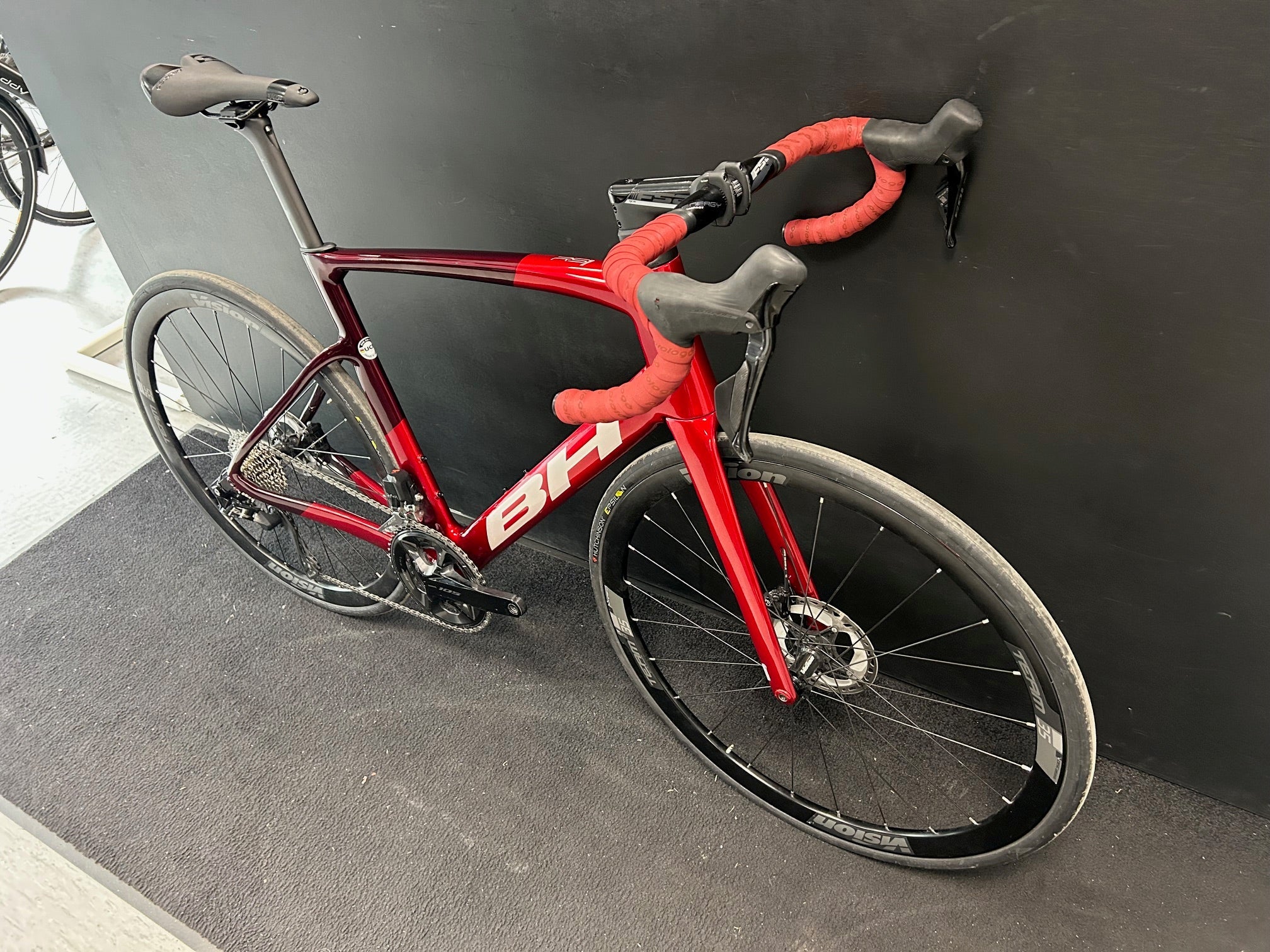 BH RS1 105 Di2 (56)