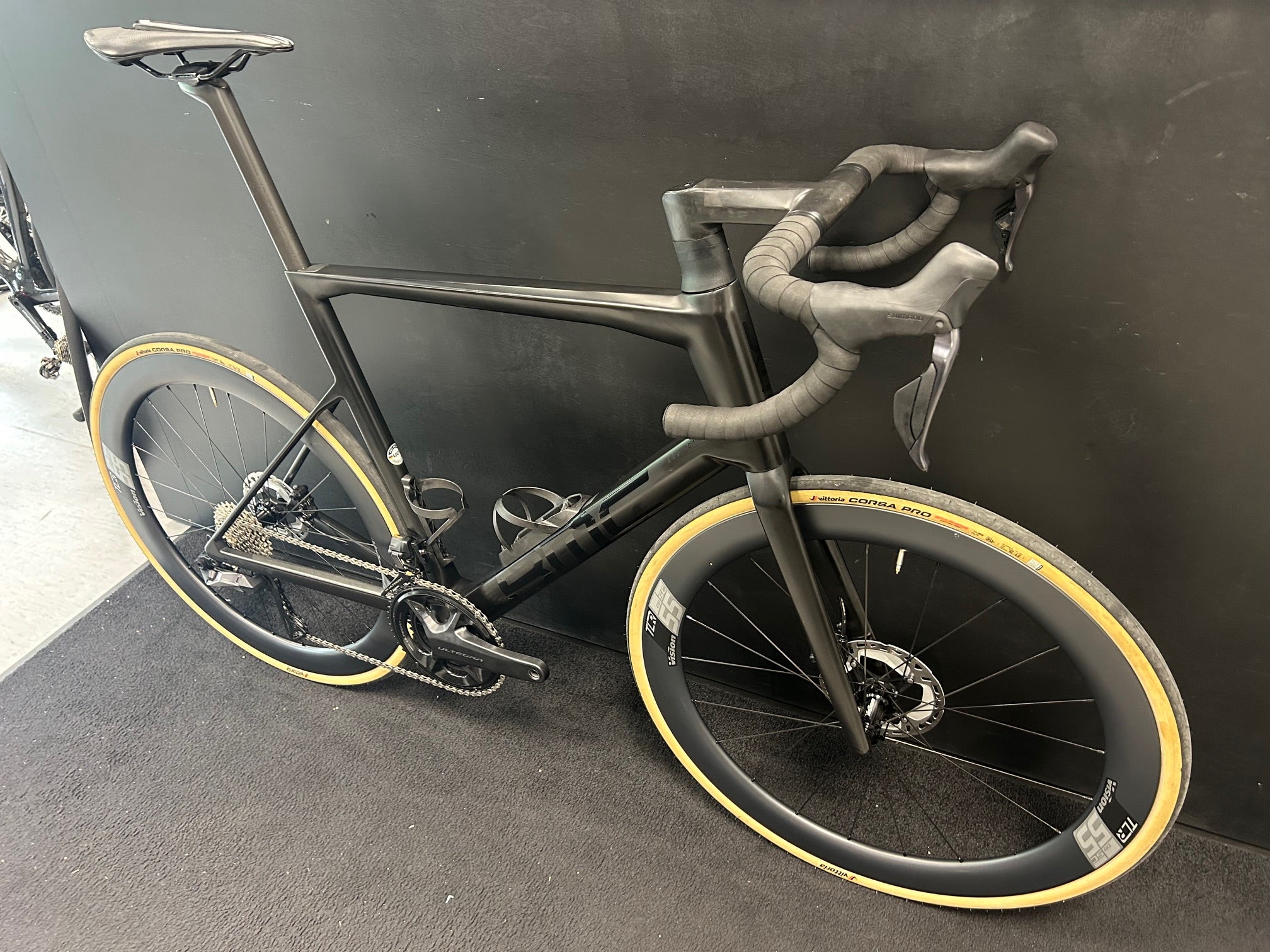 Ratas BMC Teammachine SLR01 Di2 (XL)