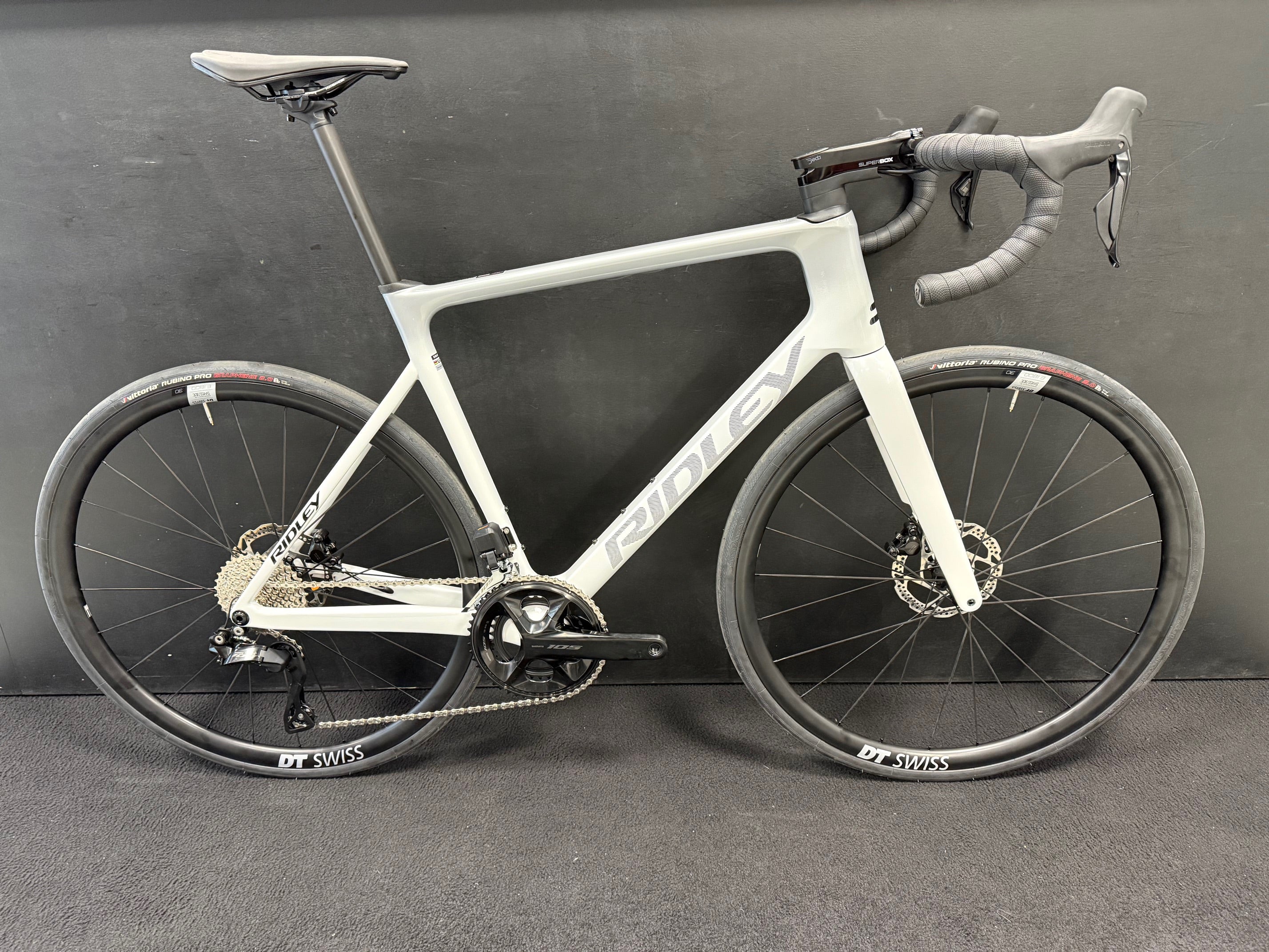 Bike Ridley Falcon 105 DI2 (L), white 