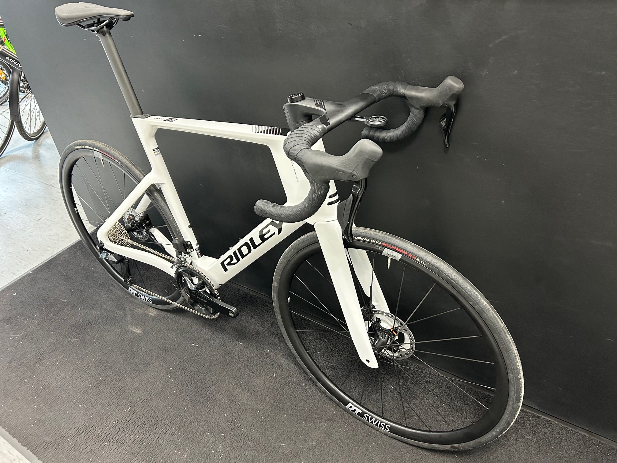 Ratas Ridley Noah 3,0 105 DI2 2x12 (L), valge