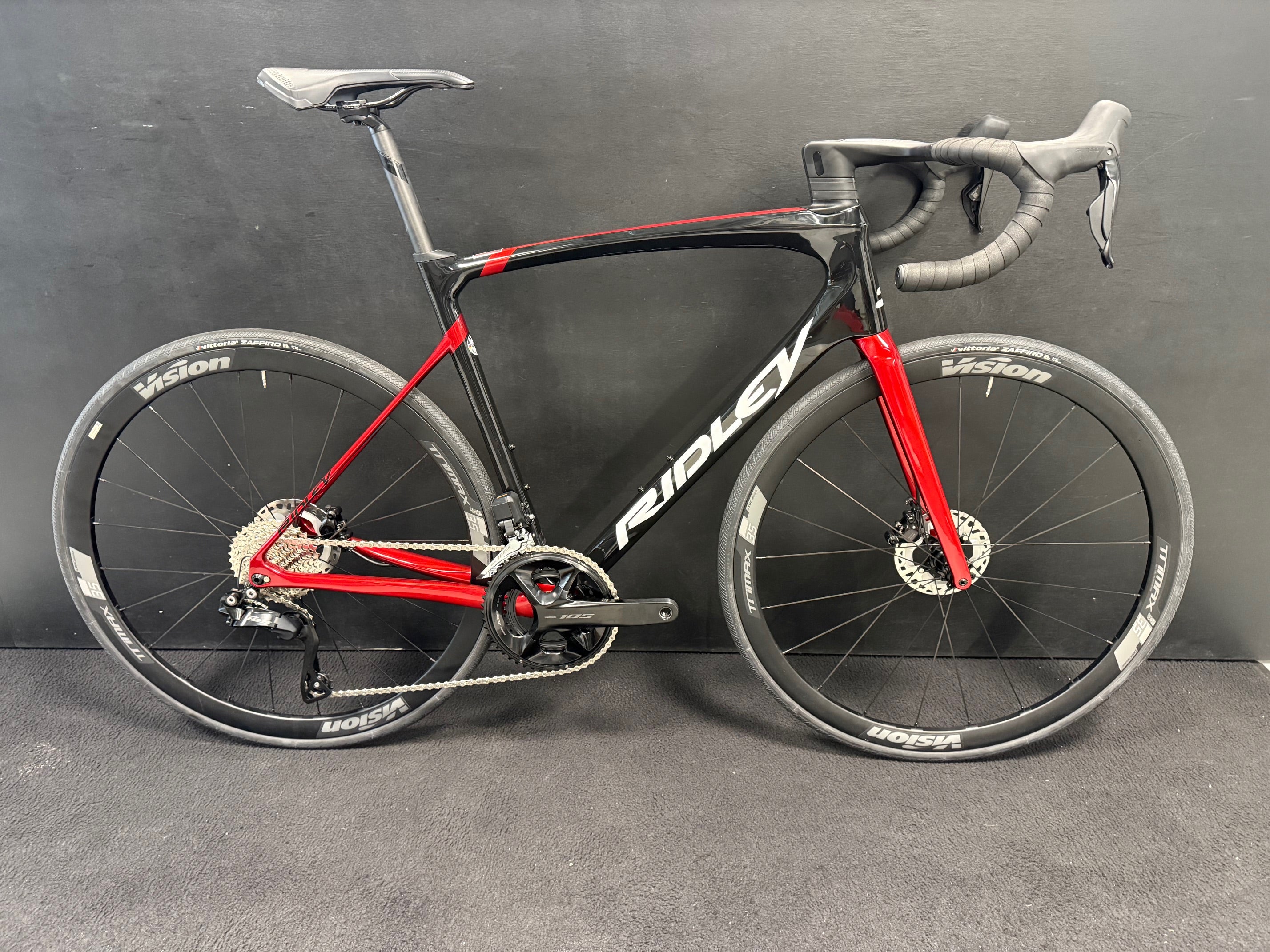 Ratas Ridley Fenix Slic 105DI2 (M)