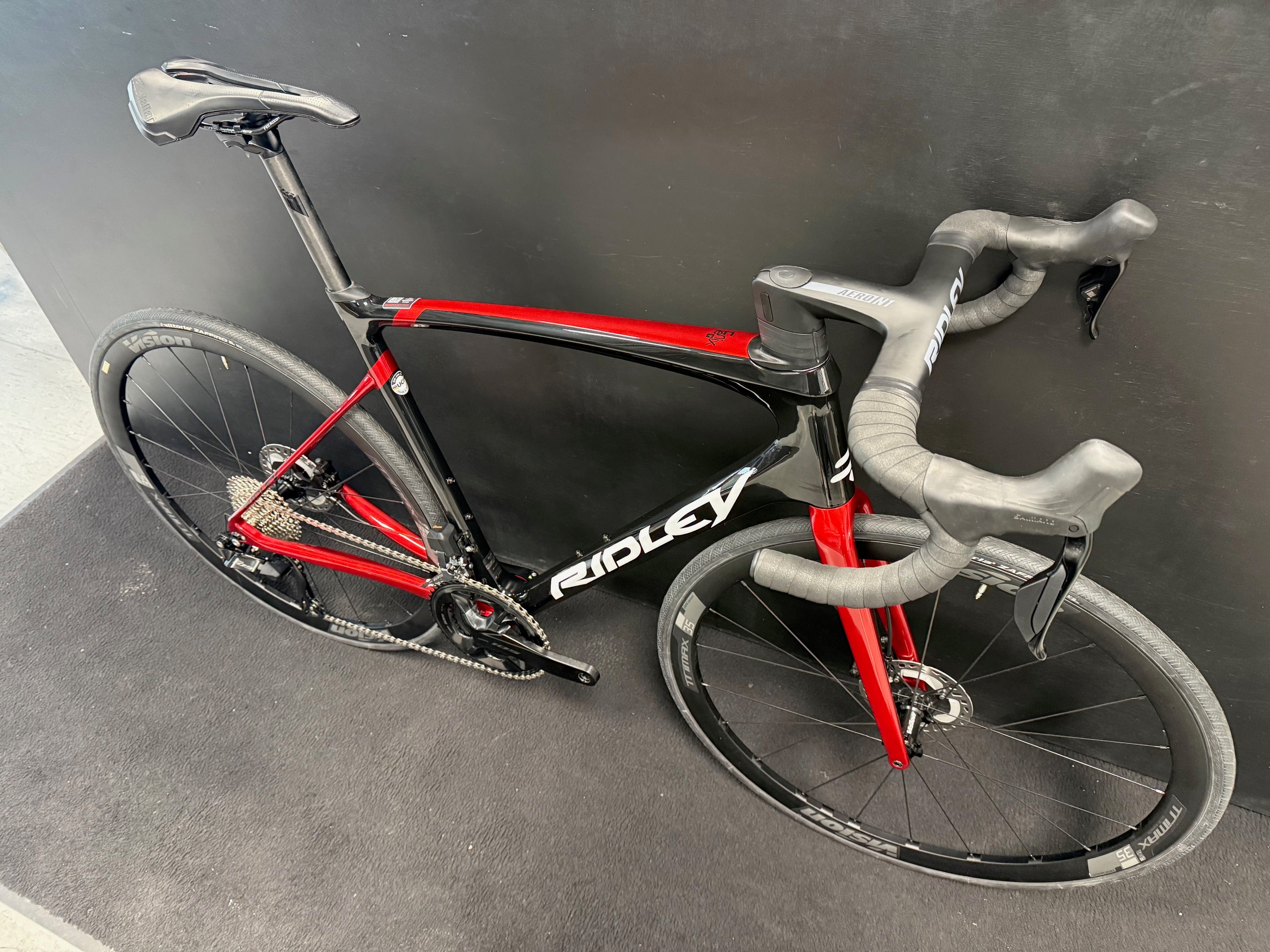 Ratas Ridley Fenix Slic 105DI2 (M)