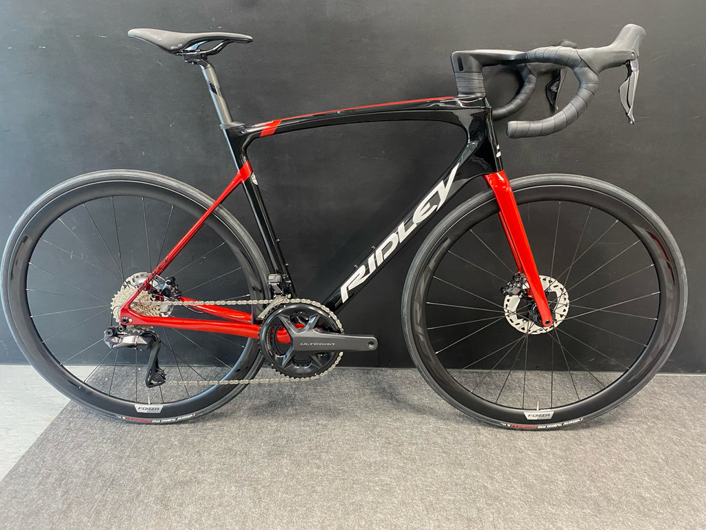 polkupyörä Ridley Fenix SLiC Ultegra DI2 (s), musta/punainen