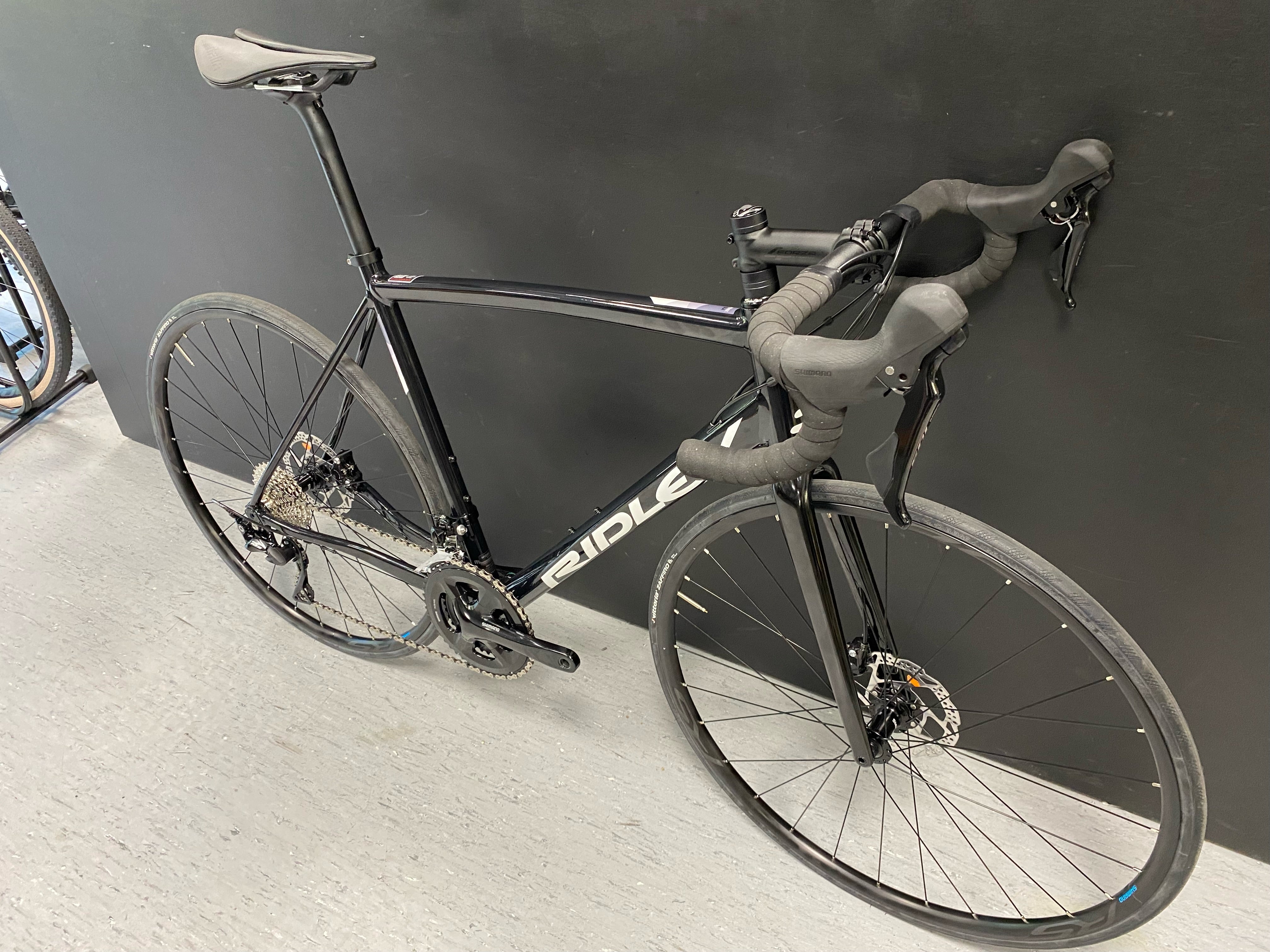 Ratas Ridley Fenix SLA Disc 105 Mix (L) must