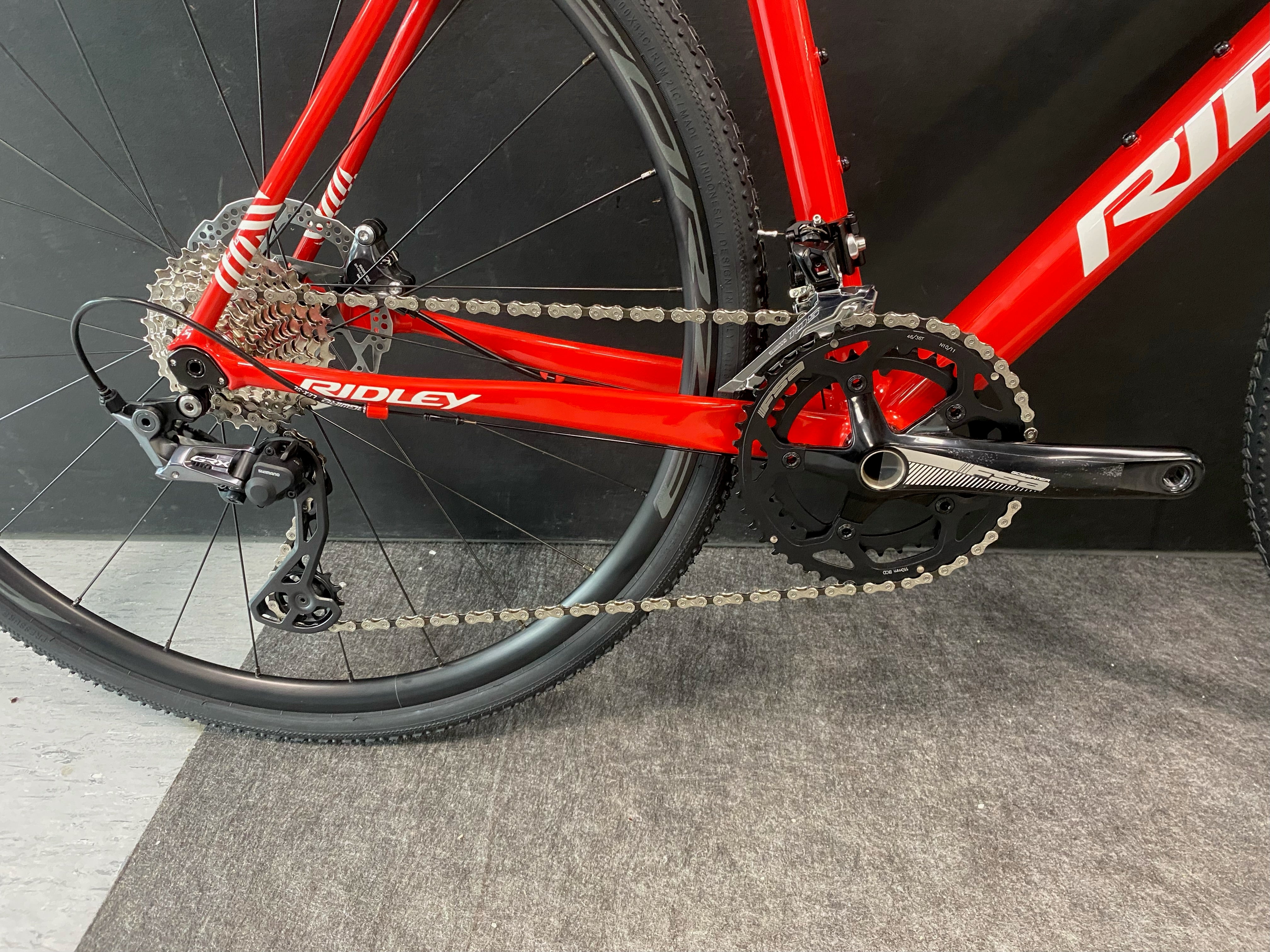 Ratas Ridley X-Ride Disc GRX 800 2x M, pun/valge